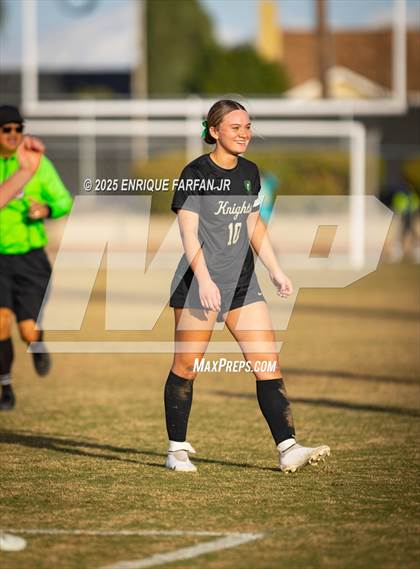 Thumbnail 2 in Edison vs. Ontario Christian (CIF SS D1 Round 2) photogallery.