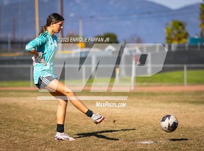 Thumbnail 1 in Edison vs. Ontario Christian (CIF SS D1 Round 2) photogallery.