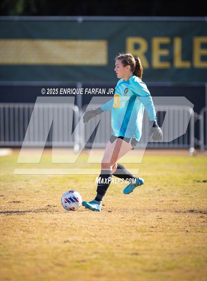 Thumbnail 3 in Edison vs. Ontario Christian (CIF SS D1 Round 2) photogallery.