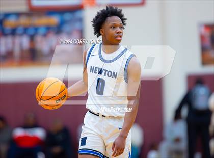 Thumbnail 2 in Newton vs Holy Innocents Episcopal (Hard In The Paint Classic) photogallery.