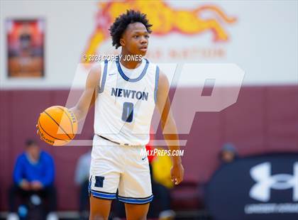 Thumbnail 3 in Newton vs Holy Innocents Episcopal (Hard In The Paint Classic) photogallery.