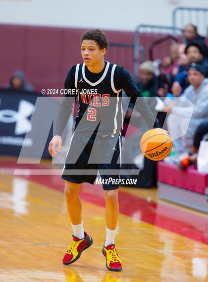 Thumbnail 1 in Newton vs Holy Innocents Episcopal (Hard In The Paint Classic) photogallery.