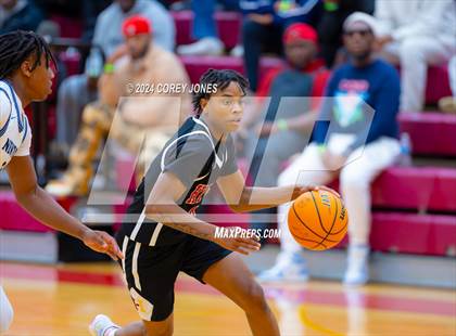 Thumbnail 1 in Newton vs Holy Innocents Episcopal (Hard In The Paint Classic) photogallery.
