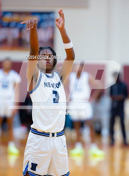 Thumbnail 1 in Newton vs Holy Innocents Episcopal (Hard In The Paint Classic) photogallery.