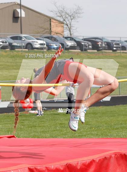 Thumbnail 1 in New Lexington, West Muskingum @ Sheridan photogallery.