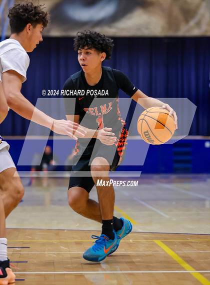 Thumbnail 1 in Lemoore vs. Selma photogallery.