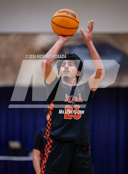 Thumbnail 1 in Lemoore vs. Selma photogallery.