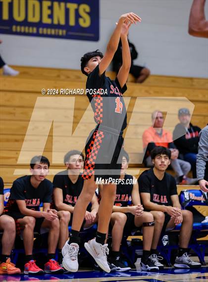 Thumbnail 1 in Lemoore vs. Selma photogallery.
