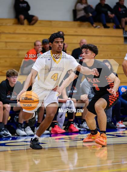 Thumbnail 3 in Lemoore vs. Selma photogallery.