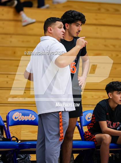 Thumbnail 2 in Lemoore vs. Selma photogallery.