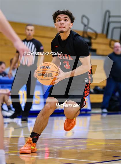 Thumbnail 3 in Lemoore vs. Selma photogallery.