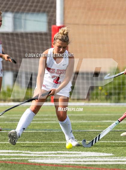 Thumbnail 1 in Regis Jesuit vs Smoky Hill photogallery.