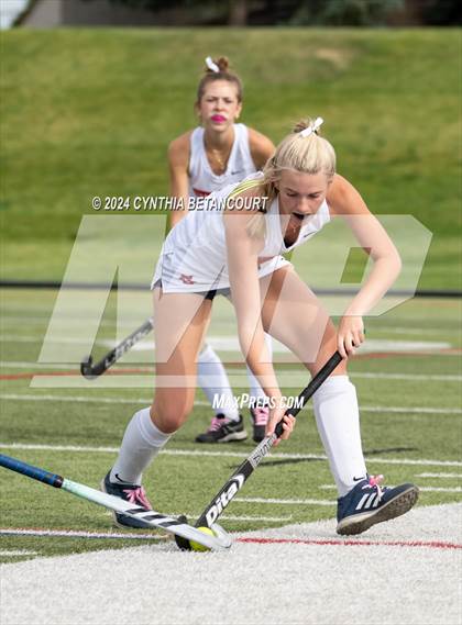 Thumbnail 2 in Regis Jesuit vs Smoky Hill photogallery.