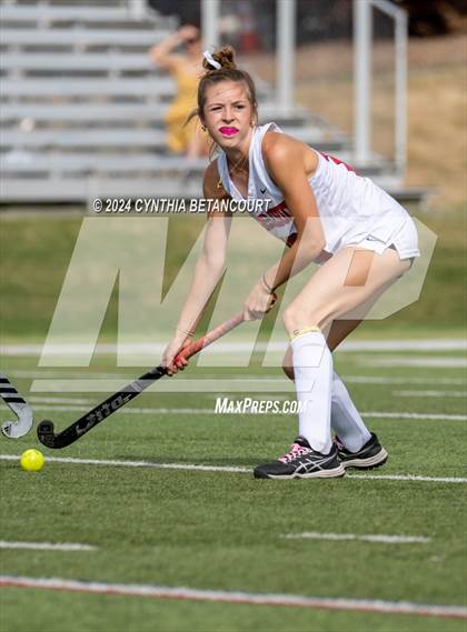 Thumbnail 3 in Regis Jesuit vs Smoky Hill photogallery.