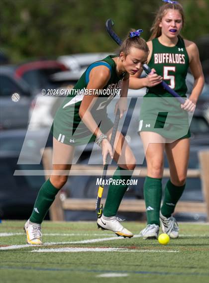 Thumbnail 3 in Regis Jesuit vs Smoky Hill photogallery.