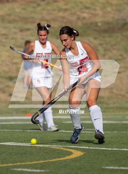 Thumbnail 2 in Regis Jesuit vs Smoky Hill photogallery.