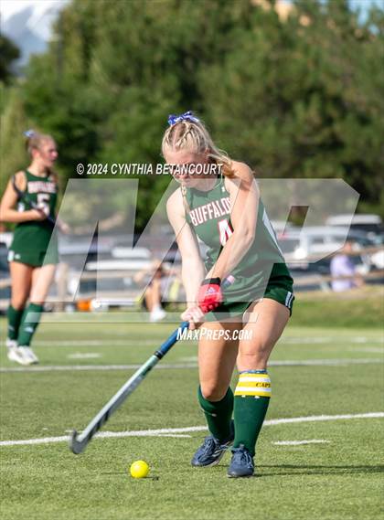 Thumbnail 3 in Regis Jesuit vs Smoky Hill photogallery.