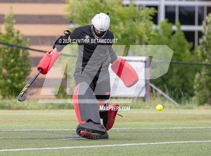 Thumbnail 3 in Regis Jesuit vs Smoky Hill photogallery.