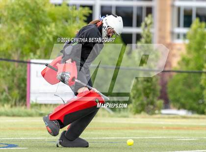 Thumbnail 3 in Regis Jesuit vs Smoky Hill photogallery.