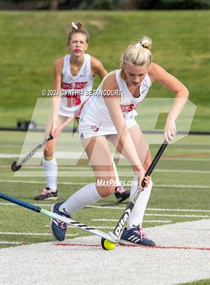 Thumbnail 3 in Regis Jesuit vs Smoky Hill photogallery.