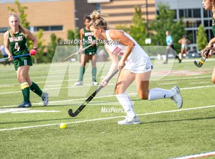 Thumbnail 3 in Regis Jesuit vs Smoky Hill photogallery.