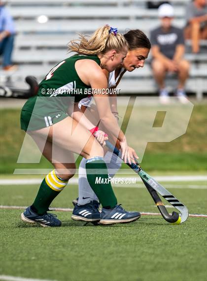 Thumbnail 2 in Regis Jesuit vs Smoky Hill photogallery.