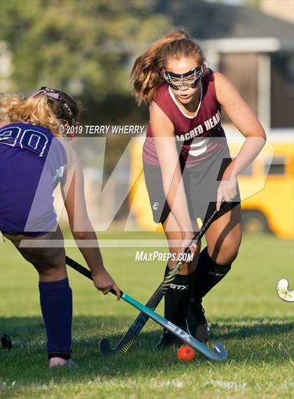 Thumbnail 3 in Royalton-Hartland @ Sacred Heart Academy photogallery.