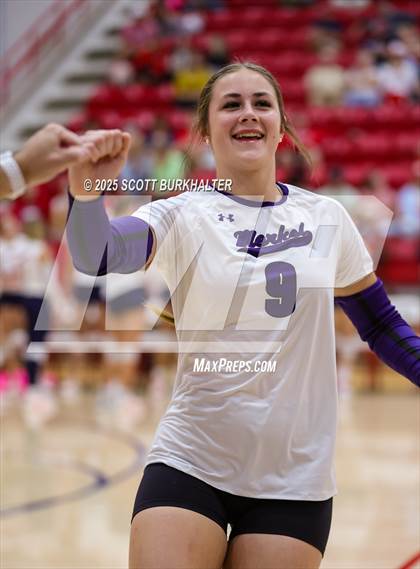 Thumbnail 1 in Merkel @ Jim Ned photogallery.