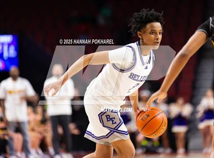 Thumbnail 2 in Bellevue West vs. Bellevue East (NSAA Class A Quarterfinal) photogallery.
