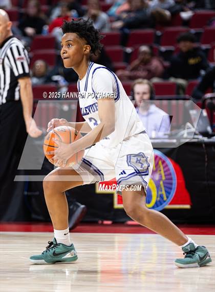 Thumbnail 3 in Bellevue West vs. Bellevue East (NSAA Class A Quarterfinal) photogallery.