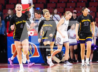 Thumbnail 3 in Bellevue West vs. Bellevue East (NSAA Class A Quarterfinal) photogallery.