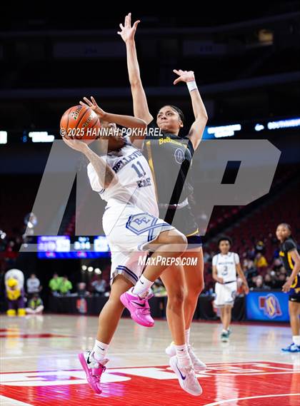 Thumbnail 2 in Bellevue West vs. Bellevue East (NSAA Class A Quarterfinal) photogallery.