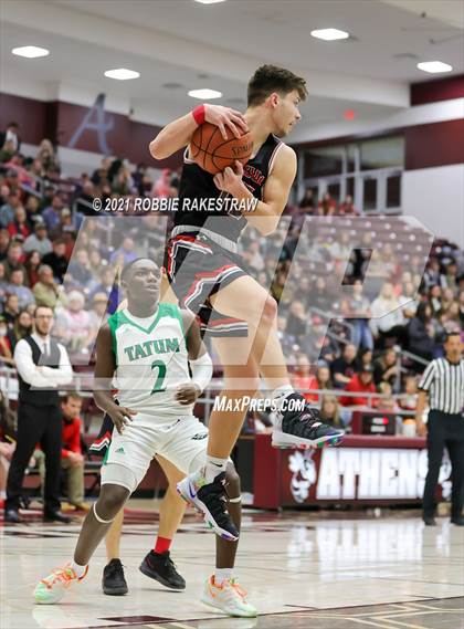 Thumbnail 3 in Chisum @ Tatum (UIL 3A Regional Semi-finals) photogallery.