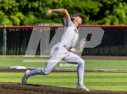 Thumbnail 3 in Marion vs. Mascoutah (Class 3A Sectional Semifinals) photogallery.