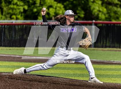 Thumbnail 3 in Marion vs. Mascoutah (Class 3A Sectional Semifinals) photogallery.