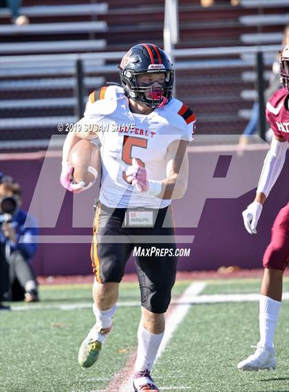 Thumbnail 2 in Beverly @ Concord-Carlisle (MIAA Division 3 North Quarterfinal) photogallery.