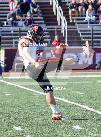 Thumbnail 2 in Beverly @ Concord-Carlisle (MIAA Division 3 North Quarterfinal) photogallery.