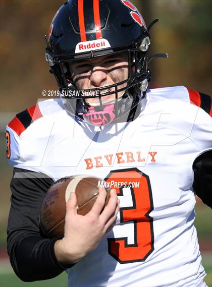 Thumbnail 1 in Beverly @ Concord-Carlisle (MIAA Division 3 North Quarterfinal) photogallery.