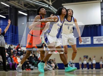 Thumbnail 1 in Blackman @ LaVergne photogallery.