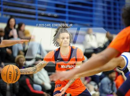 Thumbnail 3 in Blackman @ LaVergne photogallery.