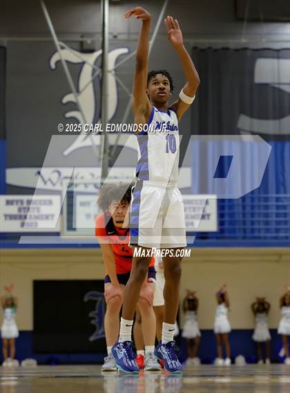 Thumbnail 1 in Blackman @ LaVergne photogallery.