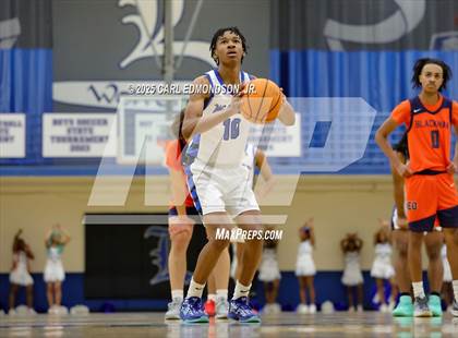 Thumbnail 1 in Blackman @ LaVergne photogallery.