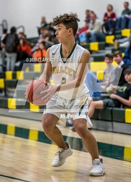 Thumbnail 2 in Woodgrove @ Loudoun Valley photogallery.