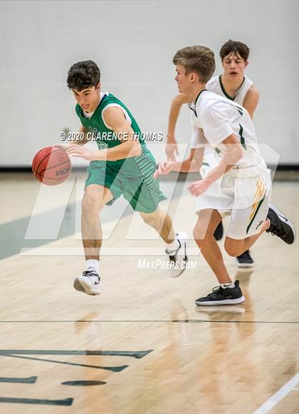 Thumbnail 3 in Woodgrove @ Loudoun Valley photogallery.