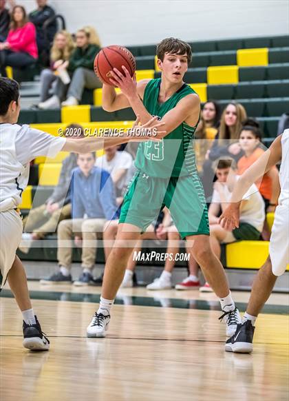 Thumbnail 1 in Woodgrove @ Loudoun Valley photogallery.