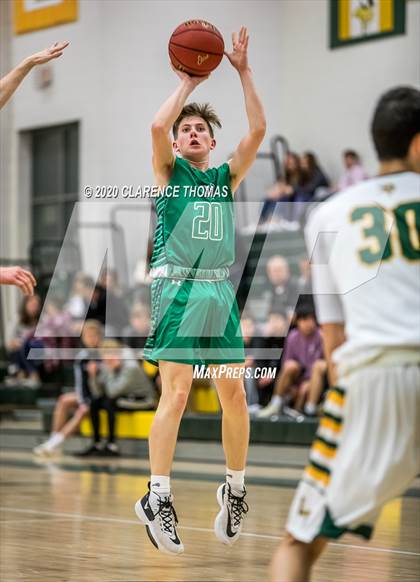 Thumbnail 2 in Woodgrove @ Loudoun Valley photogallery.
