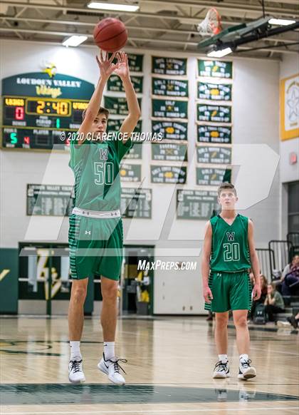 Thumbnail 1 in Woodgrove @ Loudoun Valley photogallery.