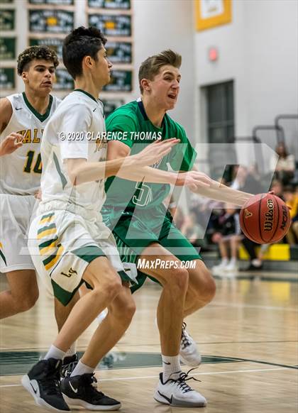 Thumbnail 3 in Woodgrove @ Loudoun Valley photogallery.