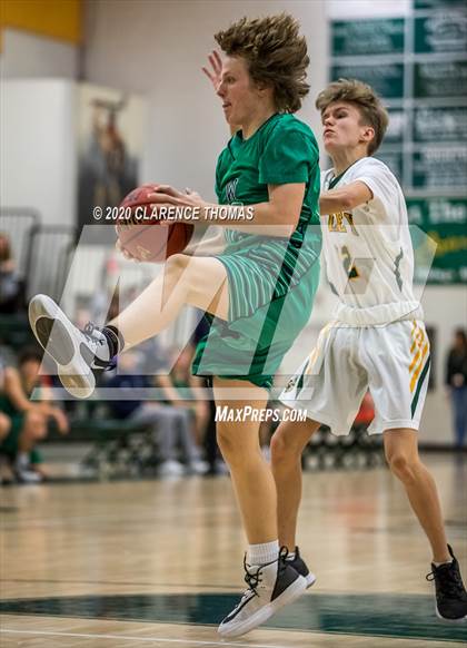 Thumbnail 2 in Woodgrove @ Loudoun Valley photogallery.