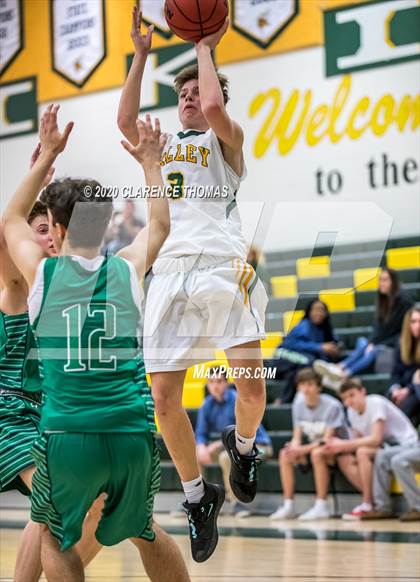 Thumbnail 3 in Woodgrove @ Loudoun Valley photogallery.